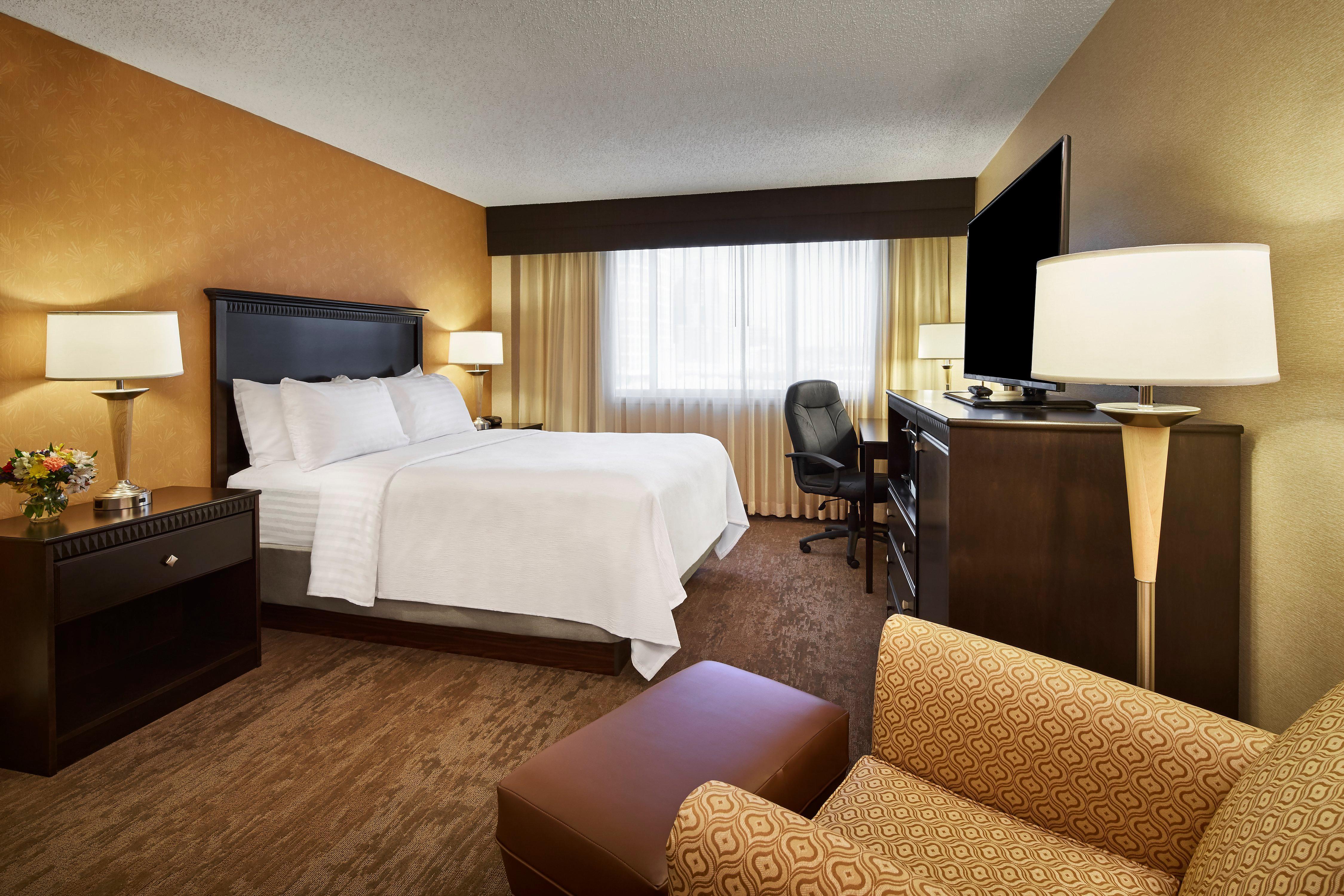Holiday Inn Alexandria At Carlyle By Ihg Екстер'єр фото