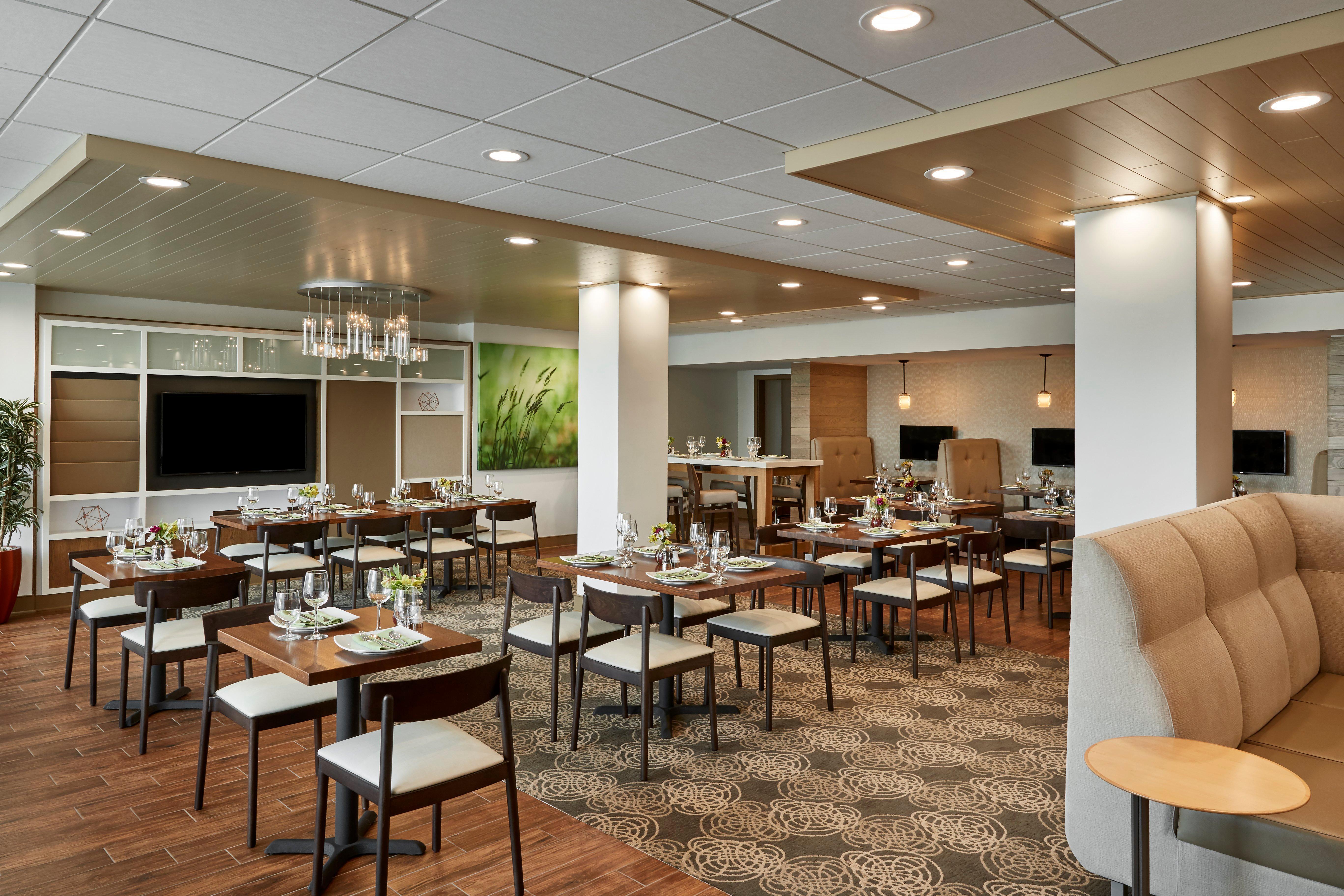 Holiday Inn Alexandria At Carlyle By Ihg Екстер'єр фото