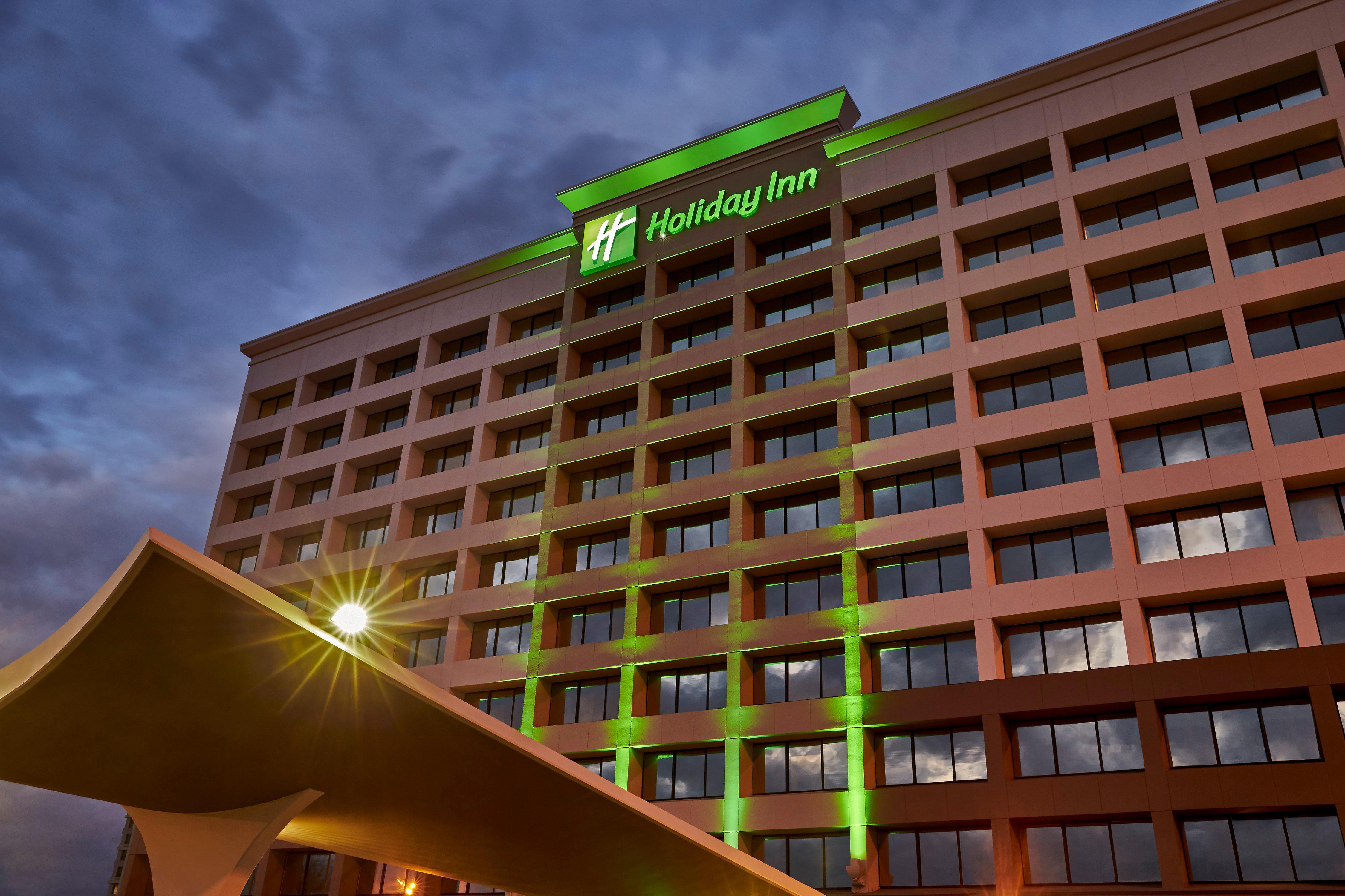 Holiday Inn Alexandria At Carlyle By Ihg Екстер'єр фото